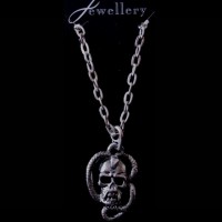 -Teschio- Dark Punk Collana